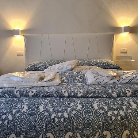 Residenza Venturini 2.0 Aparthotel Piacenza Bagian luar foto